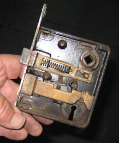 Old fashioned lock mechanism