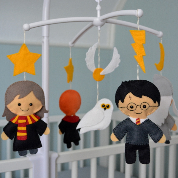 cozy birdhouse | harry potter crib mobile