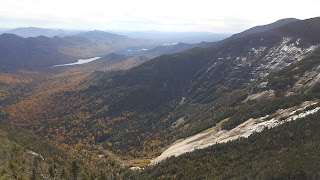 Vue à partir du sentier Basin et Saddleback