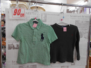 中古品　ＰＯＬＯ　半袖Ｔシャツ　９０㎝　４９０円　長袖Ｔシャツ　９０㎝　７９０円