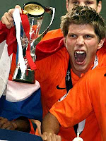 KLAAS JAN HUNTELAAR