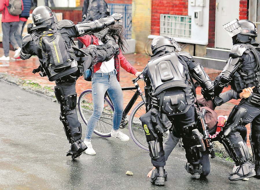 Nuevo decreto de protestas, firmado por Duque, hace legítimo el uso de la fuerza por parte de la Policía