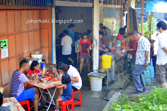 Kulai-Mok-Gao-Beef-Noodles-莫九牛肉面