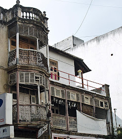 ornate balcony railings