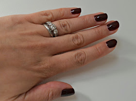 Avon Gel Finish Nail Enamel Wine and Dine Me