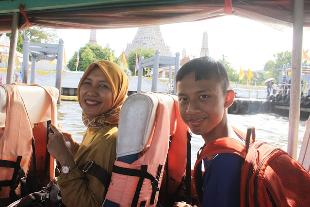 Wisata Sungai Chao Phraya