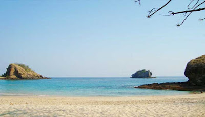Pantai Doreng Sikka