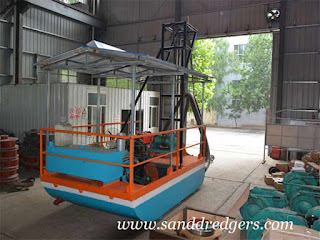 small sand dredge