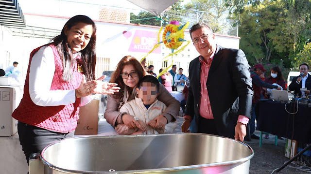 Ayuntamiento de Atlixco celebra el festival Regala Sonrisas a un niño del CRI