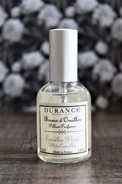 durance camélia blanc brume d'oreiller avis, brume d'oreiller relaxante, brume d'oreiller, durance brume d'oreiller, brume pour le linge, parfums durance, durance camélia blanc, parfum camélia blanc, parfum d'intérieur cocooning, parfum d'ambiance, durance brume d'oreiller avis, camélia blanc