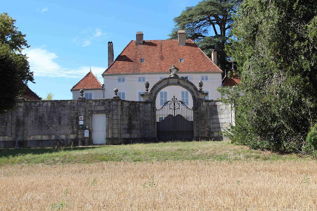 Le château de Sermange