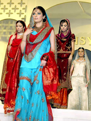 Pakistani Bridal wears in fashion show