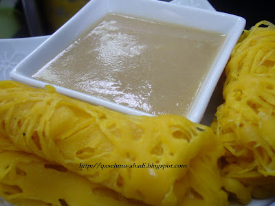 ~Di Sini Segalanya Bermula~: Roti Jala Vs Kuah Durian