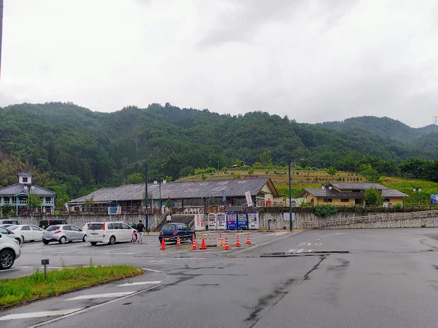 道の駅花かげの郷まきおか