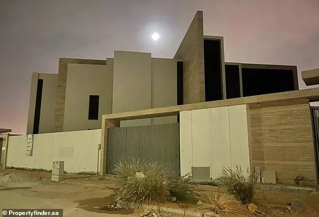 قصر كريستيانو رونالدو في السعودية