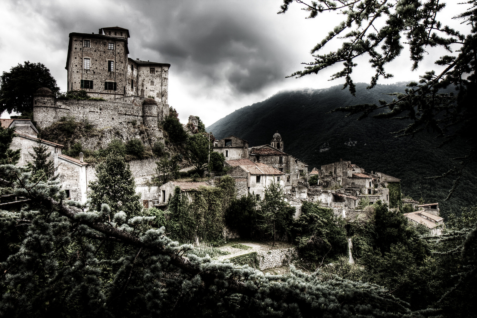 Balestrino, Liguria, IT. Photography