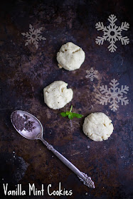 1 Cookie Recipe 12 Ways: Vanilla Mint Cookies