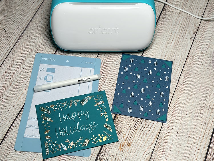 5 Little Monsters: Christmas Cards with Cricut