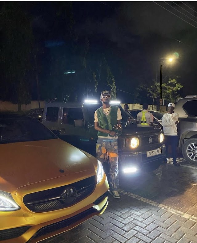 NEWS: Black Sherif Gifted Two Mercedes Benz Cars After Winning VGMA Artiste of the Year