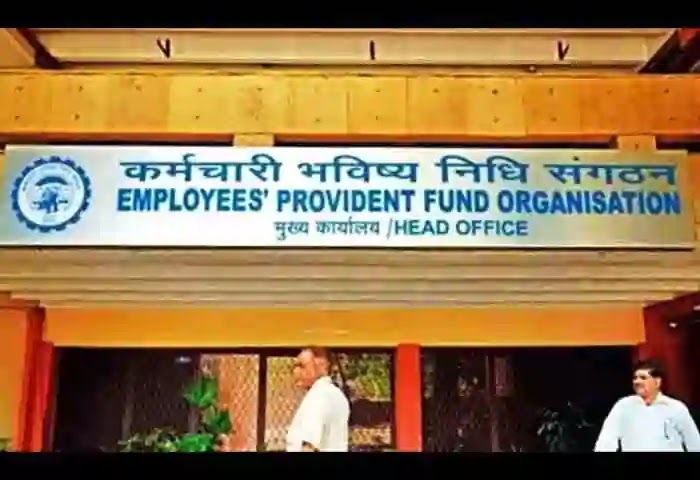 New Delhi, National, News, Rate, Cash, Organisation, Worker, Pension, Government, Online, Website, Top-Headlines, EPFO hikes interest rate on employees' provident fund.