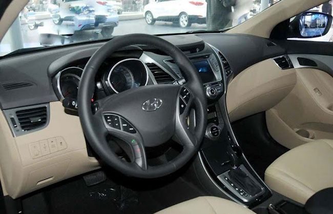 Novo Hyundai Elantra 2013