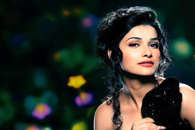 Prachi Desai Wallpapers Free Download