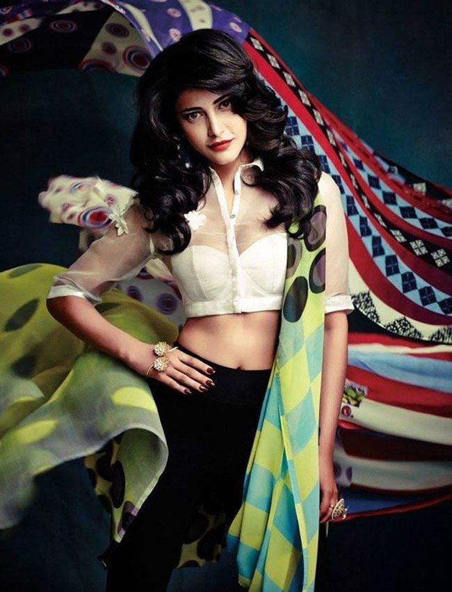 Actress Gallery: Shruti Haasan Latest Pictures