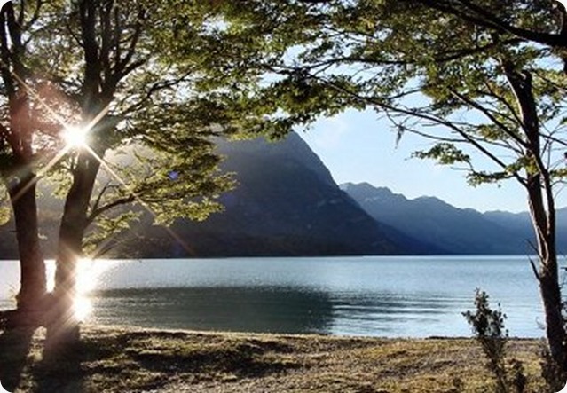 Tierra-del-Fuego-lago-escondido
