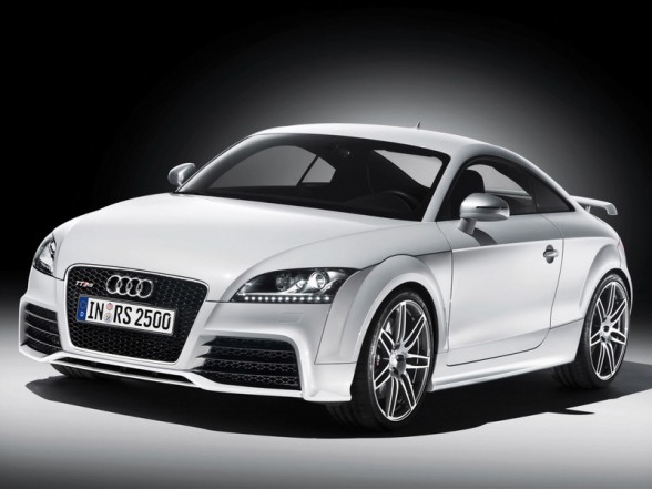 Audi TT RS Coupe Video Review