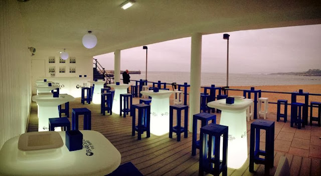 terraza restaurante la playa