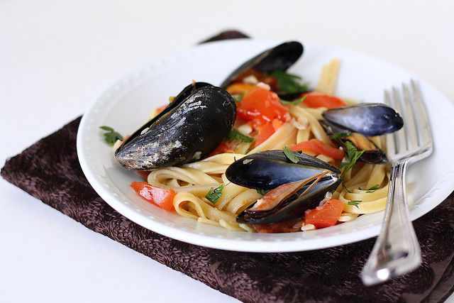 Fettuccine with Mussels