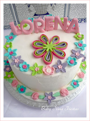 tarta floral de crema