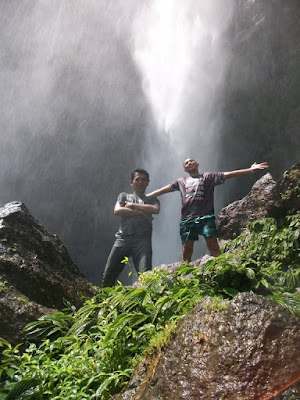 Air Terjun Piso Piso Sitongging Sumatera Utara