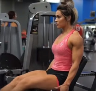 "Wonder Woman'' Cassandra Martin | Bodybuilding Motivation