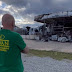 Hang visita loja que pegou fogo na Bahia: “Deus vai reconstruir”. (VÍDEO)