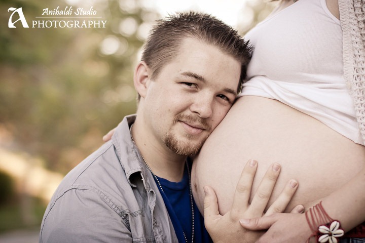 Husband Maternity photo belly