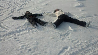 make a snow angel