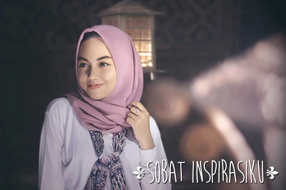 Kenalan Dengan 10 Vlogger Hijab Cantik Yang Populer Di Indonesia