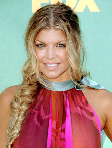 Fishtail Braid wallpaper,gal braids fergie