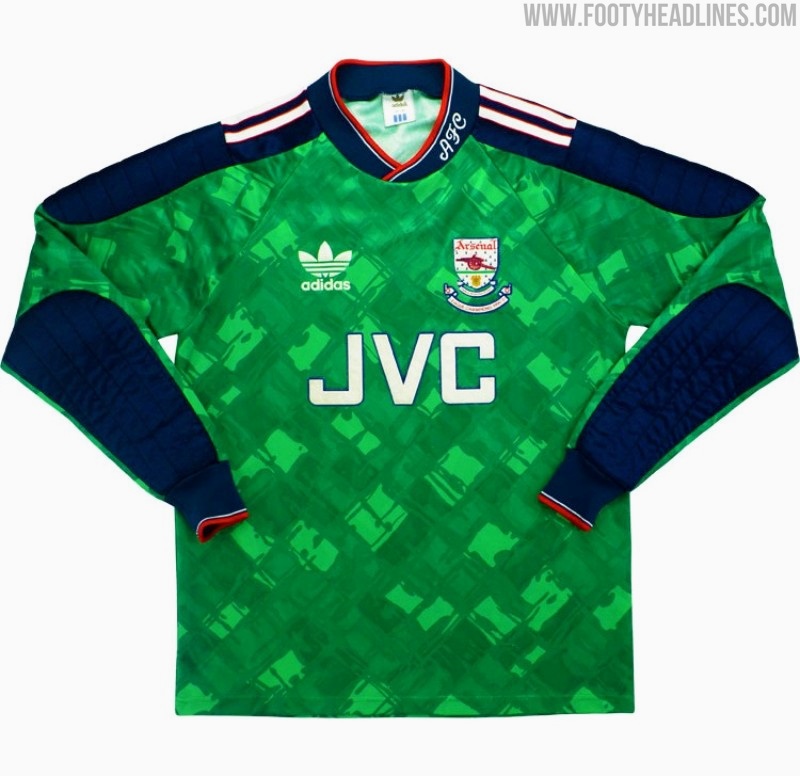 Order adidas Originals Arsenal FC Goalkeeper Icon Jersey green  solebox-navigation from solebox