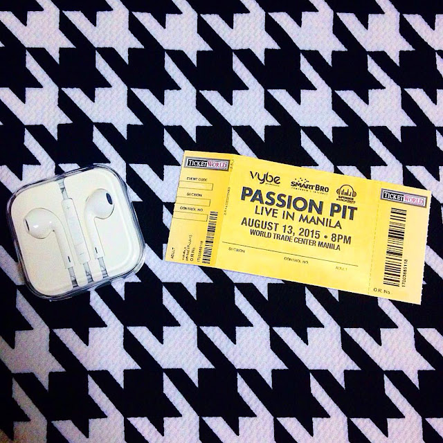 Passion Pit show in Manila