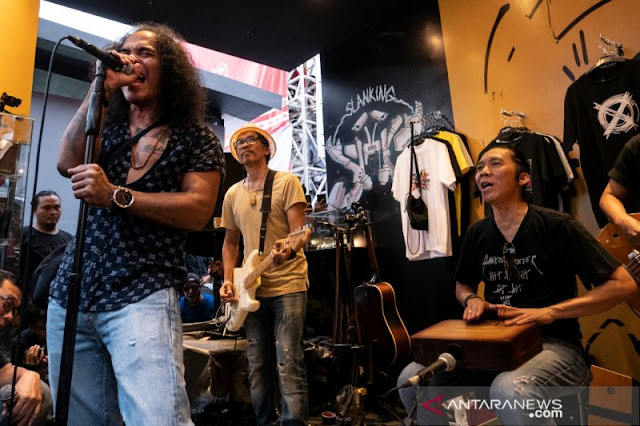 Siasat Terbaik Slank