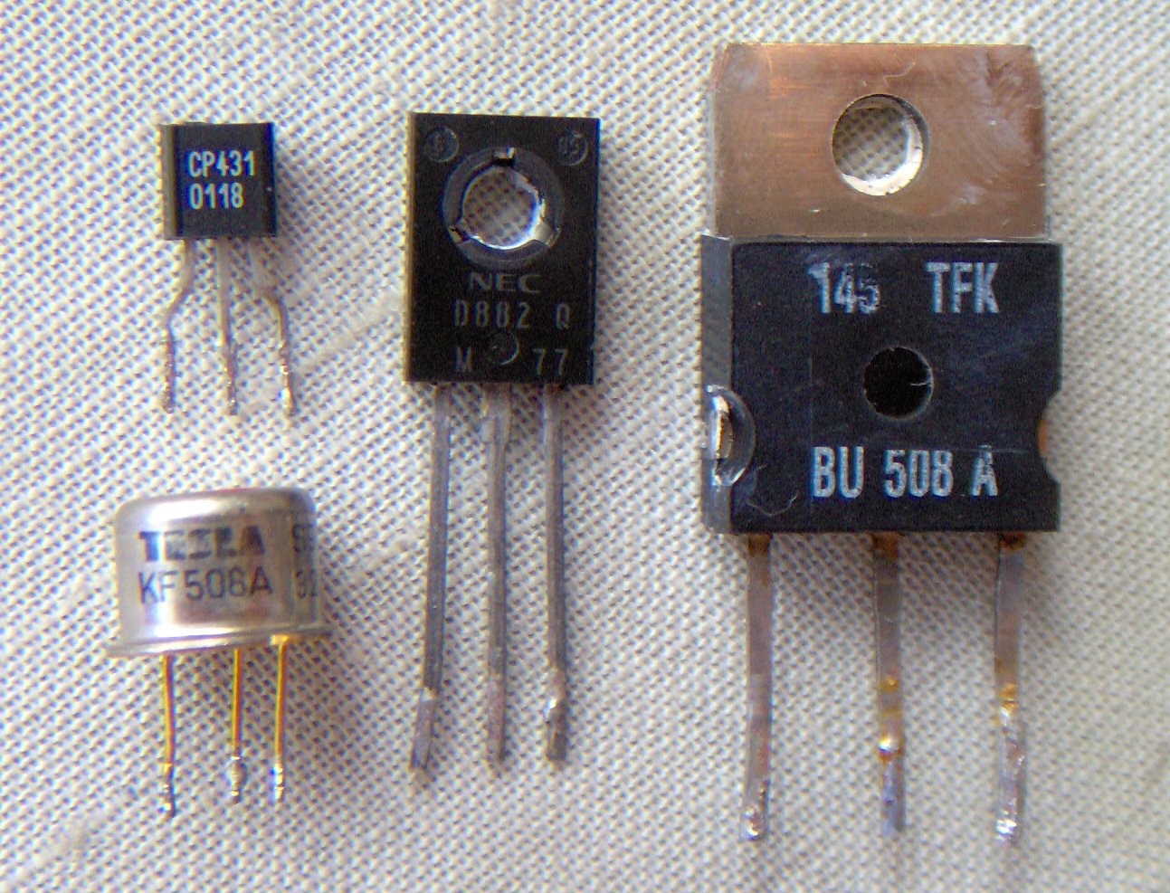 Technology: 2nd Generation (1956-1963)-Transistors