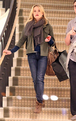 Reese Witherspoon out shopping at Barneys New York in Beverly Hills