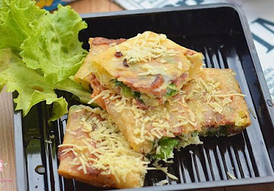  kali ini kami akan membagikan resep sajian yang dapat dikatakan unik nih bund Resep Martabak Mesir Keju Sederhana