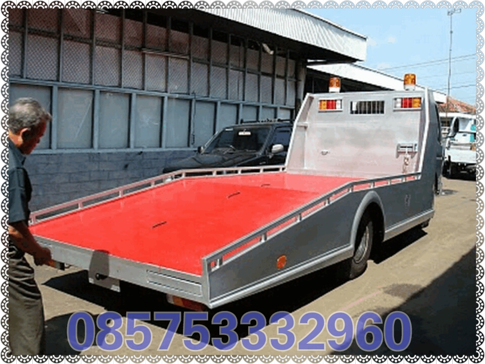 KAROSERI BAK TRUCK MOBIL TOWING MOBIL GENDONG CAR CARRIER 