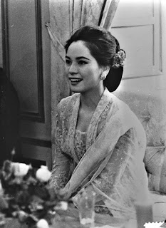 Ratna Sari Dewi Soekarno Istri Presiden Tercantik Sepanjang Masa
