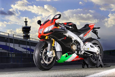 Aprilia RSv4 Factory SE