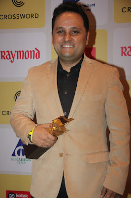 Scion of Ikshvaku by Amish wins the Raymond Crossword Book Award popular  fiction category