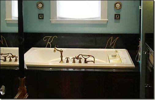 2009 master bath shot